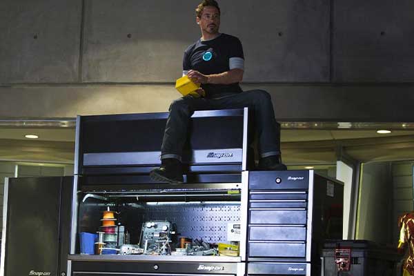 Film product placement for Snap-on in Iron Man 3 with Robert Downey Jr.